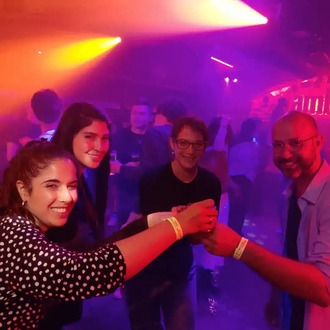 סיורים חינמיים בברצלונה בעברית – קבוצת WeWalk