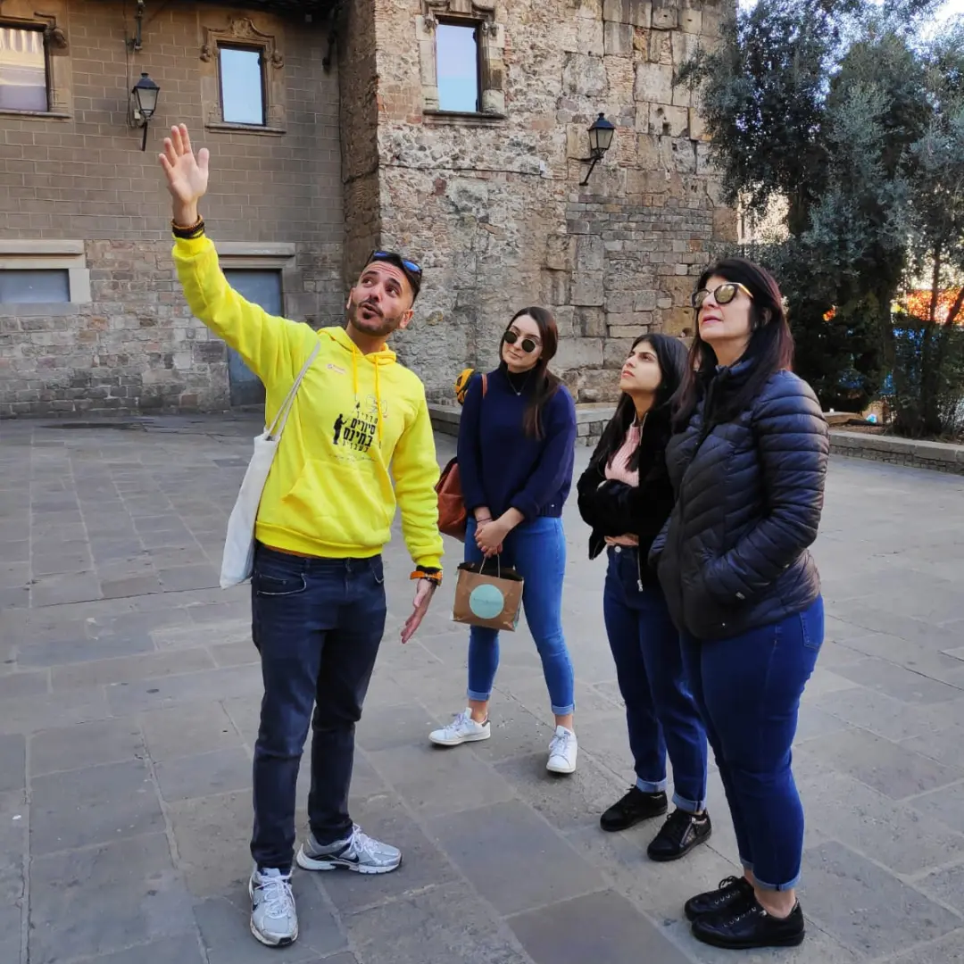 סיורים פרטיים בברצלונה בעברית – קבוצת WeWalk