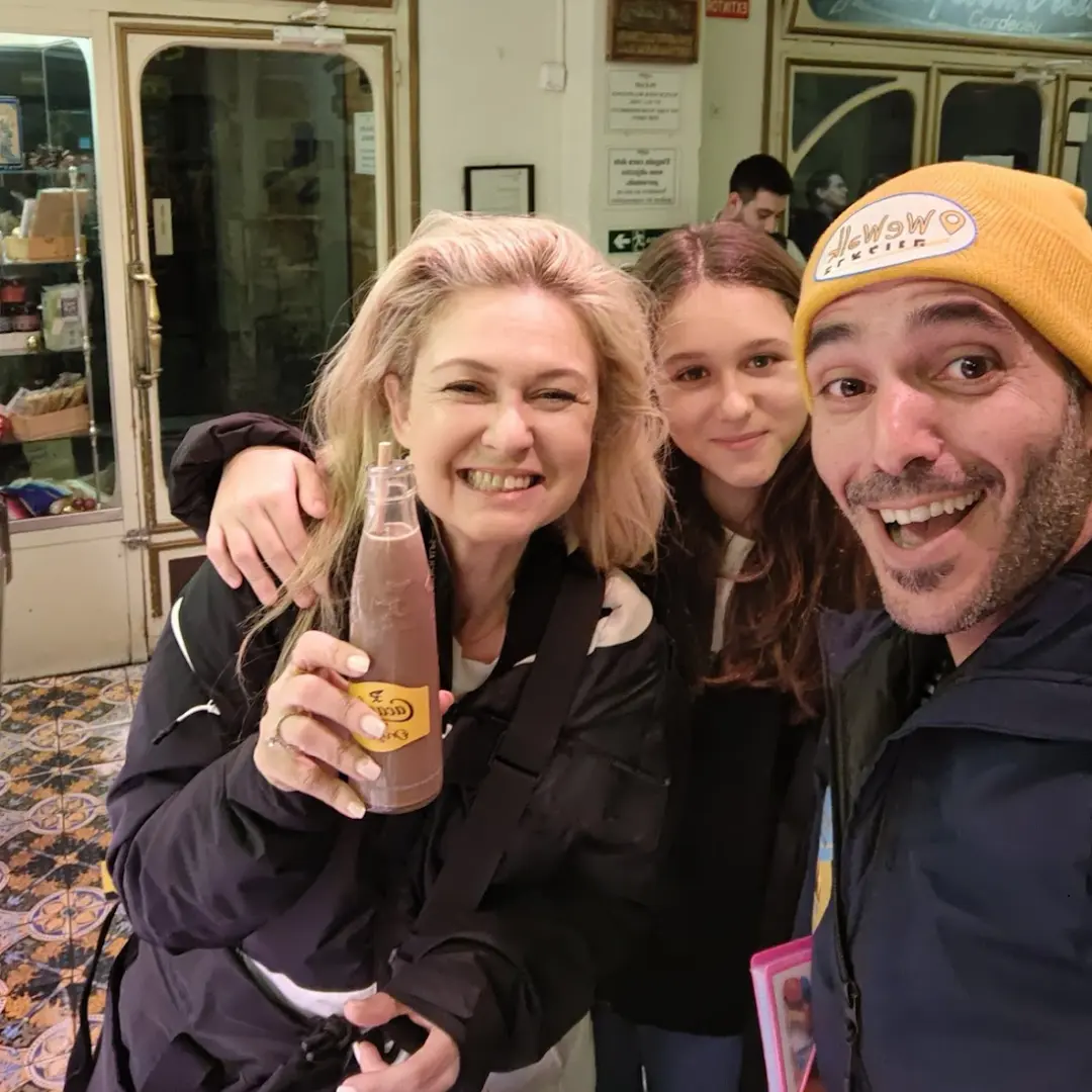 סיורים חינמיים בברצלונה בעברית – קבוצת WeWalk