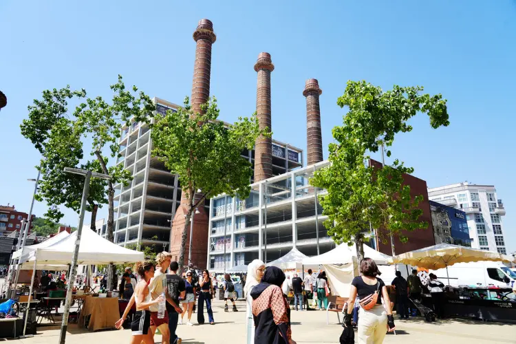 שוק האיכרים Mercat de la Terra